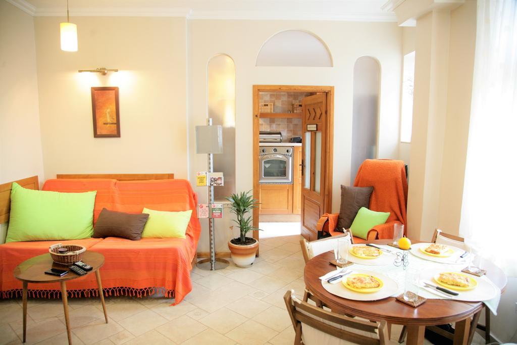 Time Traveling Apartment Sofia City Exterior foto